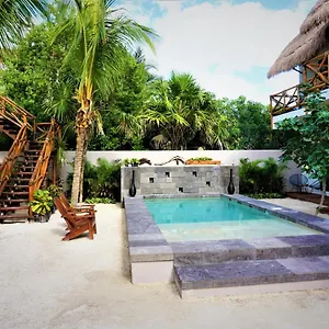 Hotel La Puerta Azul Beachfront - Adults Only, Holbox